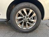 Thumbnail of 2014 Moonlight White INFINITI QX60