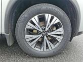 Thumbnail of 2022 Brilliant Silver Metallic Nissan Rogue