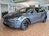 Thumbnail of 2016 Titanium Metallic Tesla Model X