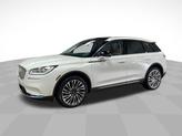 Photo of 2021 White Lincoln Corsair