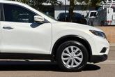 Thumbnail of 2014 Moonlight White Nissan Rogue