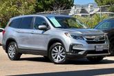 Thumbnail of 2019 Lunar Silver Metallic Honda Pilot
