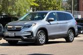 Thumbnail of 2019 Lunar Silver Metallic Honda Pilot