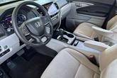 Thumbnail of 2019 Lunar Silver Metallic Honda Pilot