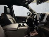 Thumbnail of 2025 Diamond Black RAM 1500
