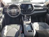 Thumbnail of 2022 Moon Dust Toyota Highlander