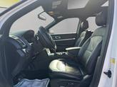 Thumbnail of 2017 White Platinum Metallic Tri-Coat Ford Explorer