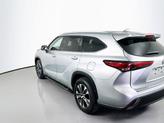 Thumbnail of 2022 Celestial Silver Toyota Highlander