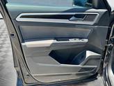 Thumbnail of 2021 Deep Black Volkswagen Atlas
