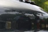 Thumbnail of 2018 Agate Grey Metallic Porsche Macan