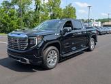 Thumbnail of 2024 Onyx Black GMC Sierra 1500
