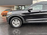 Thumbnail of 2022 Agate Black Metallic Ford Explorer