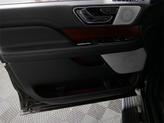 Thumbnail of 2022 Black Lincoln Navigator