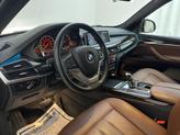 Thumbnail of 2017 Black Sapphire Metallic BMW X5