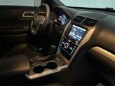 Thumbnail of 2015 White Platinum Clearcoat Metallic Ford Explorer