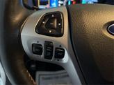 Thumbnail of 2015 White Platinum Clearcoat Metallic Ford Explorer