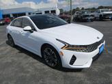 Thumbnail of 2021 Glacial White Pearl Kia K5