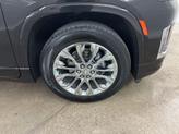 Thumbnail of 2022 Mosaic Black Metallic Chevrolet Traverse