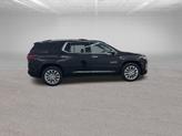 Thumbnail of 2022 Mosaic Black Metallic Chevrolet Traverse