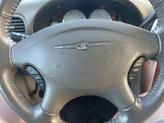 Thumbnail of 2005 Linen Gold Metallic Clearcoat Chrysler Town & Country