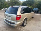 Thumbnail of 2005 Linen Gold Metallic Clearcoat Chrysler Town & Country