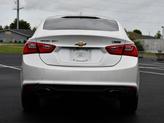 Thumbnail of 2017 Iridescent Pearl Tricoat Chevrolet Malibu