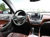 Thumbnail of 2017 Iridescent Pearl Tricoat Chevrolet Malibu