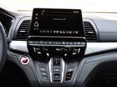 Thumbnail of 2026 Platinum White Pearl Honda Odyssey