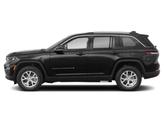 Thumbnail of 2023 Diamond Black Crystal Pearlcoat Jeep Grand Cherokee
