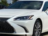 Thumbnail of 2020 Eminent White Pearl Lexus ES 350