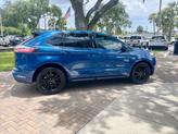Thumbnail of 2022 Blue Ford Edge