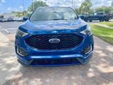 Thumbnail of 2022 Blue Ford Edge