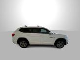 Thumbnail of 2018 Pure White Volkswagen Atlas