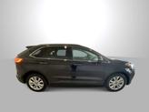 Thumbnail of 2020 Agate Black Ford Edge