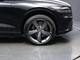 Thumbnail of 2025 Vik Black Genesis GV70
