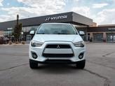 Thumbnail of 2013 White Pearl Mitsubishi Outlander Sport