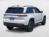 Thumbnail of 2023 Bright White Clearcoat Jeep Grand Cherokee