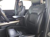 Thumbnail of 2019 Diamond Black Crystal Pearlcoat RAM 1500