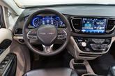 Thumbnail of 2023 Granite Crystal Metallic Clearcoat Chrysler Pacifica