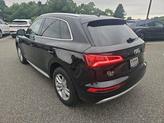 Thumbnail of 2020 Mythos Black Metallic Audi Q5