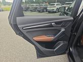 Thumbnail of 2020 Mythos Black Metallic Audi Q5