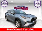 Photo of 2023 Moon Dust Toyota Highlander Hybrid