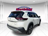 Thumbnail of 2022 Pearl White Tricoat Nissan Rogue