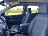 Thumbnail of 2018 Iridescent Pearl Tricoat Chevrolet Equinox