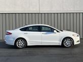 Thumbnail of 2016 OXFORD WHITE Ford Fusion