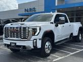 Thumbnail of 2025 Summit White GMC Sierra 3500