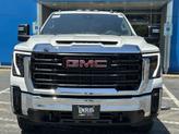Thumbnail of 2025 Summit White GMC Sierra 2500