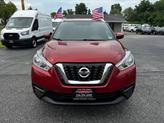Thumbnail of 2018 Red Nissan Kicks