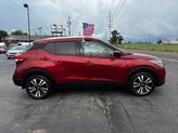Thumbnail of 2018 Red Nissan Kicks