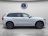 Thumbnail of 2026 Crystal White Volvo XC90
